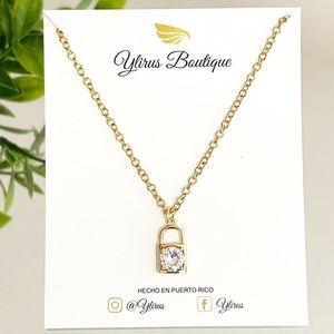 Stainless steel chain with padlock 🔒 Zirconia necklace